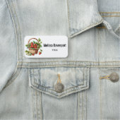 ウィッカーバスケットに入った新鮮なイチゴ 名札 (インサイチュ)