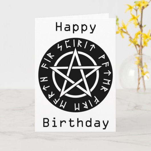 ウィッカ信者の黒いRunic五芒星の誕生日 カード (黄色い花)