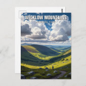 ウィックロー山脈国立公園アイルランドのハイカー ポストカード (正面/裏面)