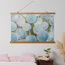 ウィッシュのフィールドの水色 吊り下げ型タペストリー