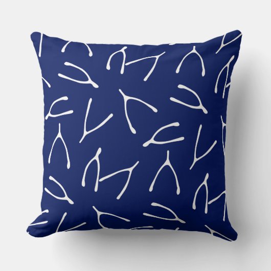 ウィッシュボーン海軍の青と白の幸運パターン クッション (正面)