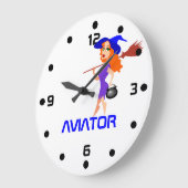 ウィッチかわいらしアビエーターのカスタマイズ ラージ壁時計 (傾斜)