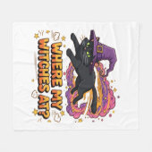 ウィッチズブラッククラシックキャットTシャツ フリースブランケット (正面(横))