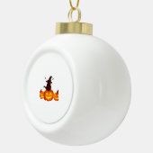 ウィッチハットとこうもり&カボチャの可愛い黒猫 – H セラミックボールオーナメント (右)