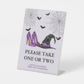 ウィッチハットとシューズハロウィンキャンディボウル注 台座サイン (正面)