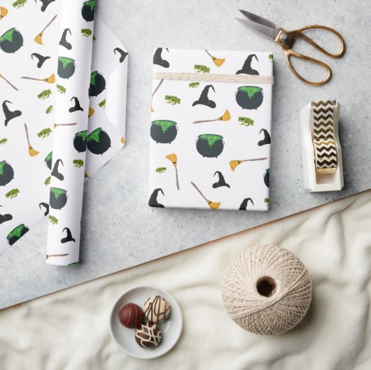 ウィッチハットブロムカルドロンハロウィーンパターン ラッピングペーパー (クラフト)