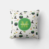 ウィッチハットブロムカルドロンハロウィーンモノグラム クッション (正面)