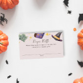 ウィッチハロウィンガールおむつラッフルベビーシャワー エンクロージャーカード