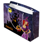 ウィッチパーソナライズされたトリックまたはトリートバッグ ラージペーパーバッグ (裏面アングル)