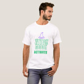 ウィッチモード起動 – ネオン魔法のハロウィンTシャツ Tシャツ (正面フル)