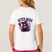 ✨ ウィッチモード起動 ハロウィンの一言 🧙 Tシャツ (裏面)