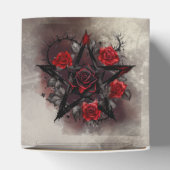 ウィッチリー | ダーク邪悪なゴシック様式の影を持つ赤い魔女 フェイバーボックス (上部)