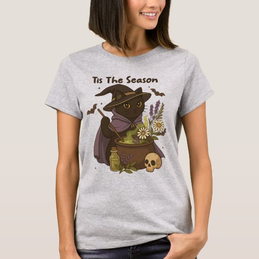 ウィッチーな黒猫と魔法鍋 Tシャツ (正面)