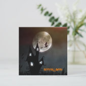 ウィッチ飛んでいるハッピーハローウィンパーソナライズされたカード カード (スタンド正面)