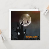 ウィッチ飛んでいるハッピーハローウィンパーソナライズされたカード カード (正面/裏面インサイチュ)