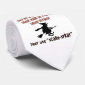 ウィッ飛んでいるチ間抜け・クリーン・ハロウィーンジョーク男性のネクタイ ネクタイ (ロール)