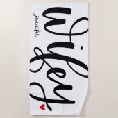 ウィフェイニューリウェッドタイポグラフィデザイン ビーチタオル (正面)