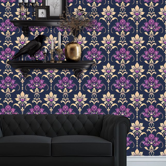 ウィムシゴスパープルと金ゴールドフローラ 壁紙 (Whimsigoth Purple & Beige Damask wallpaper behind a black couch.)