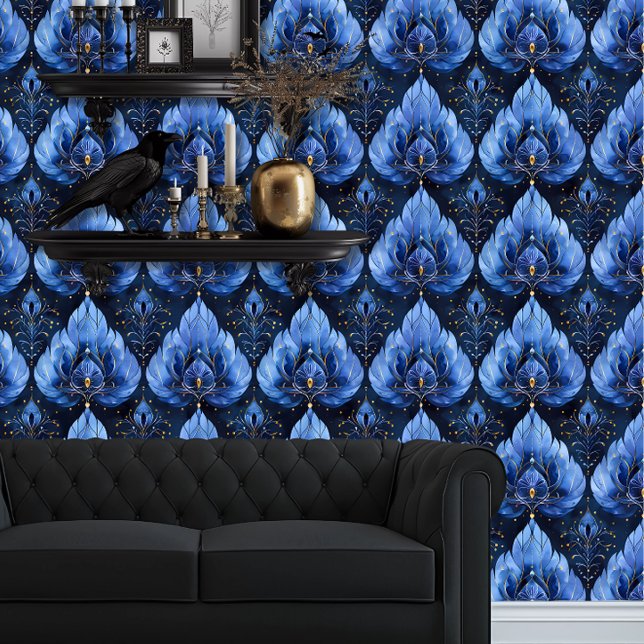 ウィムシゴスピーコックフェザーインスパイアブルー 壁紙 (Whimsigoth Peacock Blue wallpaper behind a black couch.)