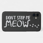 ウィムジカル ファン ミャオ 黒と白の猫のタイポグラフィ Case-Mate iPhoneケース (裏面(横))
