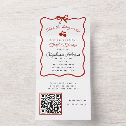 ウィムジー レッド 彼女は最高のチェリー ブライズ シャワー オールインワン招待状 (内側)