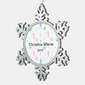 ウィメンズアーチェリー – 射手弓矢 スノーフレークピューターオーナメント (右)