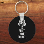 ウィメンズマインドセットやる気を起こさせるウィズダムことわざVネック キーホルダー (正面)