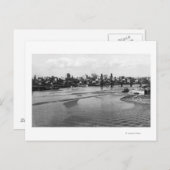 ウィラメット川からオレゴン州ポートランドのスカイライン ポストカード (正面/裏面)