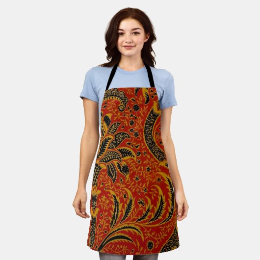 ウィリアムモリスインディアレッドフローラ エプロン (着用した状態)