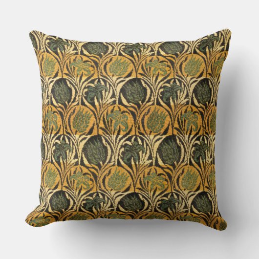 ウィリアムモリスチューリップ&リリーカーペットラグクラシック クッション (正面)