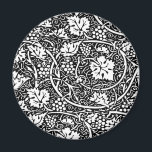 ウィリアムモリス白黒ブドウつる植物 マグネット<br><div class="desc">1800年代に多くのヴィンテージフローラ繊維デザインやフローラ壁紙デザインを製造したウィリアム・モリスのヴィンテージブドウつる植物壁紙デザインをベースにしたヴィンテージブドウ壁紙パターン。グレープパターンは彼の会社最高のの一つである。このヴィンテージグレープテキスタイルは、グラフィック詳細の複雑なブドウとブドウのスケッチである。ぶどう好きでワファッションドイン好きビクトリアンに最適な素敵な古い花の柄。</div>