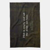 ウィリアム・シェークスピアユーモアのある・ウィットの引用 キッチンタオル (縦)