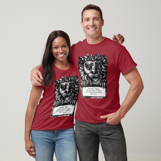 ウィリアム・ホガース獅子頭ボタンズタバーン Tシャツ (ユニセックス)