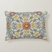 ウィリアム・モリスの花の円の花のイラストレーション アクセントクッション (正面)