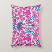 ウィリアム・モリスのHyacinthのプリント、明るい赤紫色のピンク アクセントクッション (正面(垂直))
