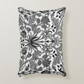 ウィリアム・モリスのHyacinthのプリント、黒、白及び灰色 アクセントクッション (正面(垂直))