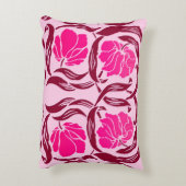 ウィリアム・モリスのPimpernel、赤紫及び淡いピンク アクセントクッション (裏面(縦))
