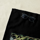 ウィリアム・モリスフローラガーデンモットアンドフレーム ビーチタオル (インサイチュ)