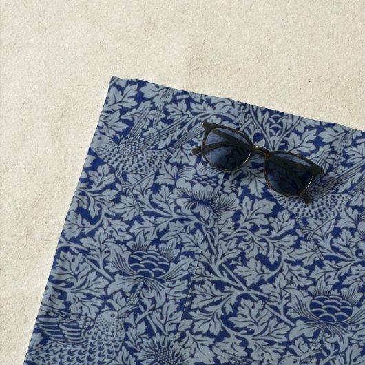 ウィリアム・モリスヴィンテージパターン鳥とアネモン ビーチタオル (インサイチュ)