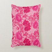 ウィリアム・モリス菊、明るい赤紫色ピンク アクセントクッション (正面(垂直))