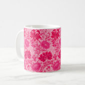 ウィリアム・モリス菊、明るい赤紫色ピンク コーヒーマグカップ (正面左)