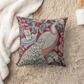 ウィリアム・モリス・フォレストピーコック クッション (ブランケット)