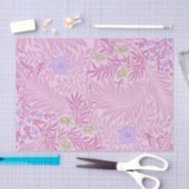 ウィリアム・モリス – ラークスパー – ピンクの花葉と 薄葉紙 (クラフト)