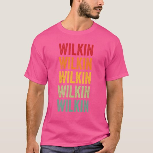 ウィルキンカウンティミネソタレインボー文字デザイン Tシャツ (正面)