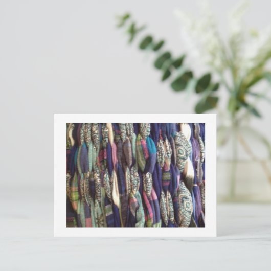 ウィローキャッツデザーズによる繊維アーツ製織はがき ポストカード (スタンド正面)