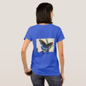 ウィングスのTシャツを広げる Tシャツ (裏面フル)