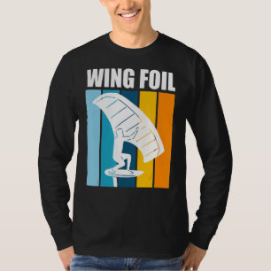 ウィングフォイルレトロウィングサーファーウィングフォイル Tシャツ