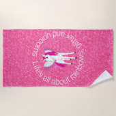 ウィングユニコーンパーティーグリッターピンク ビーチタオル (正面)