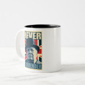 ウィンストン・チャーチルが決して降伏しない ツートーンマグカップ (正面左)