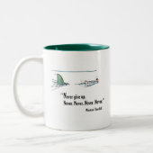 ウィンストン・チャーチル著検査のやる気を起こさせるな引用文 ツートーンマグカップ (左)